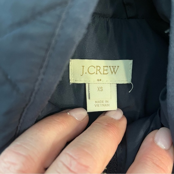 J. Crew Dark Blue Navy Quilted Vest Outerwear Down size XS - Picture 2 of 6